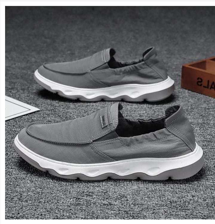 Men’s Ash Sprint Shoe – Size 44 Exclusive